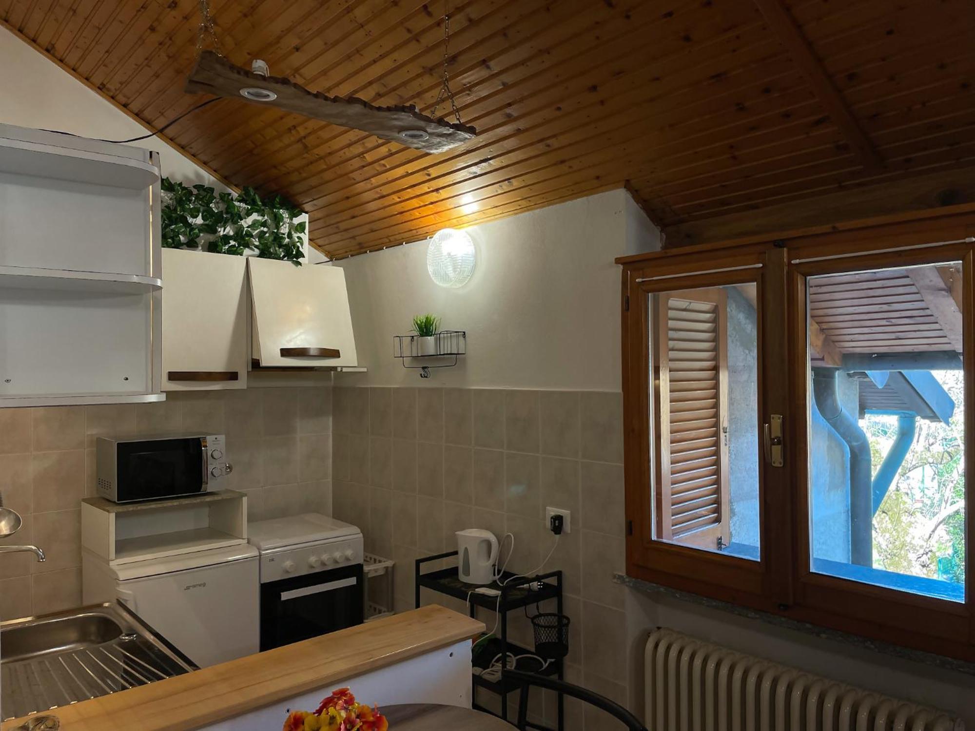 La Corte Dei Torri Loft On The Lake Oliveto Lario Exterior photo