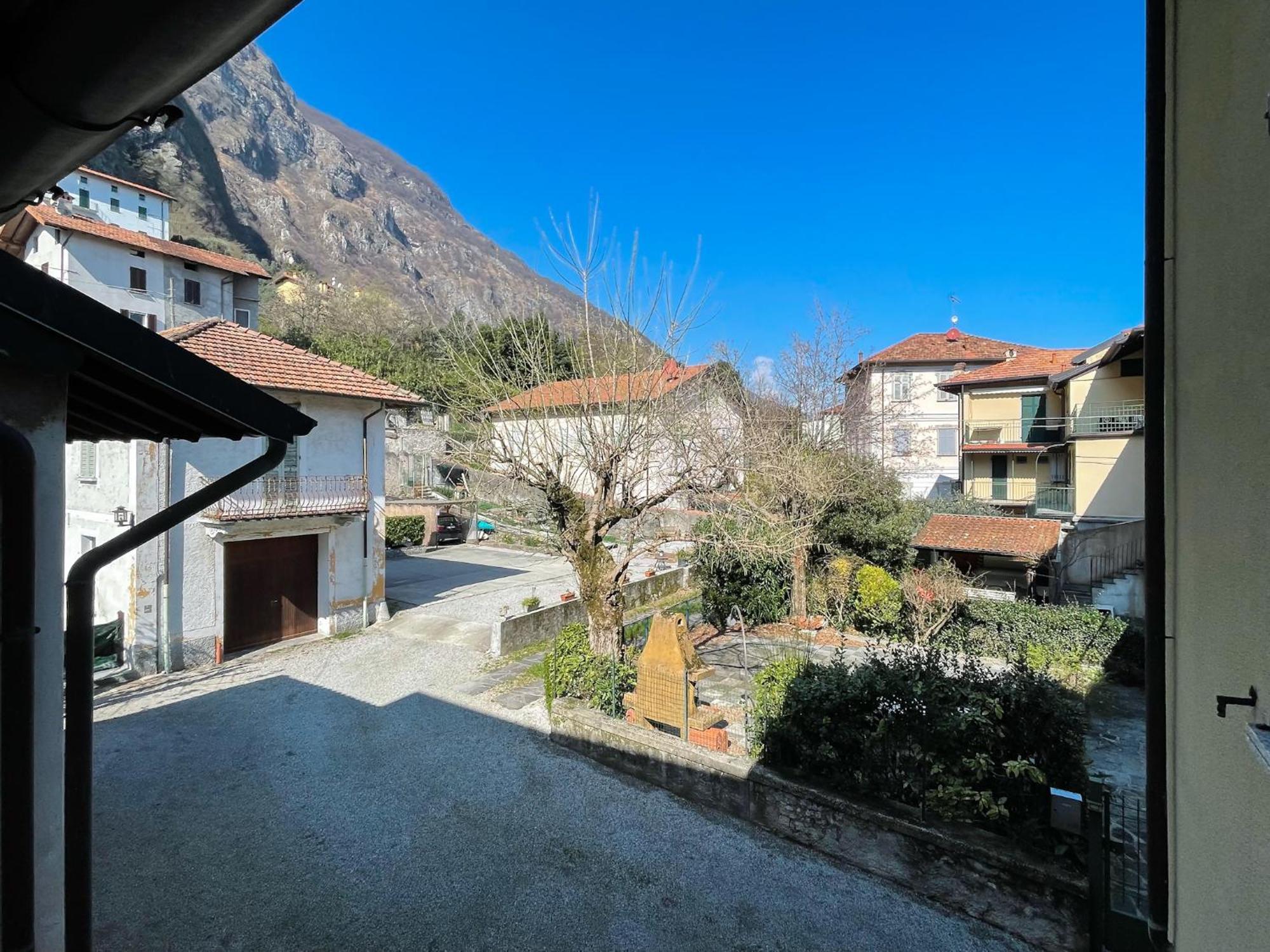 La Corte Dei Torri Loft On The Lake Oliveto Lario Exterior photo