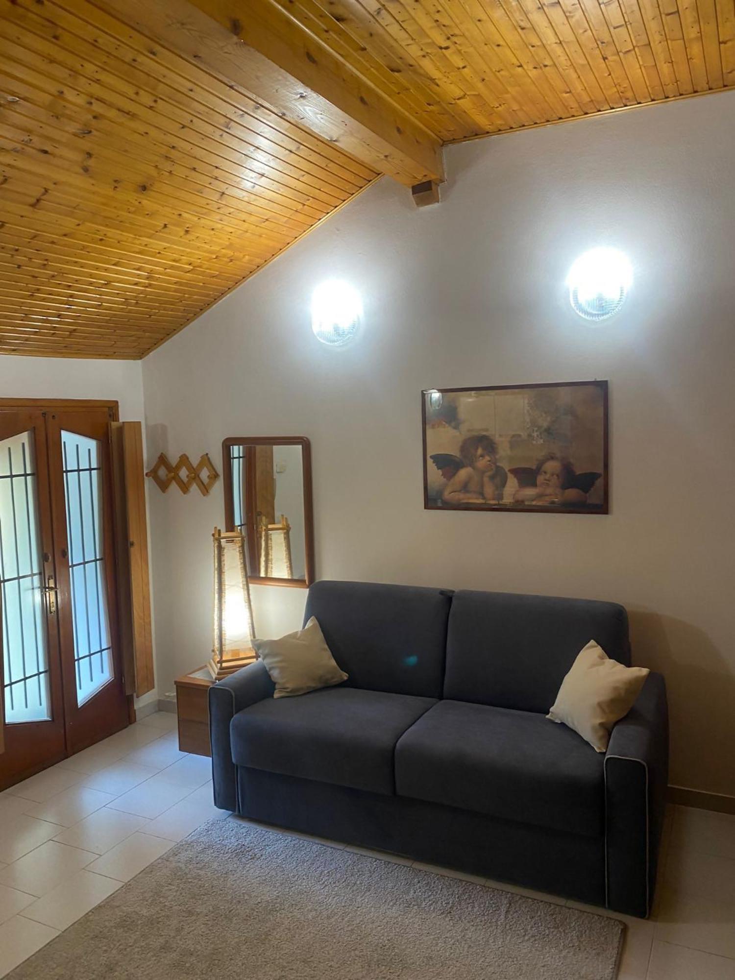 La Corte Dei Torri Loft On The Lake Oliveto Lario Exterior photo